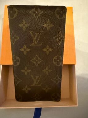 Louis Vuitton Monogram Long Wallet *Authentic*